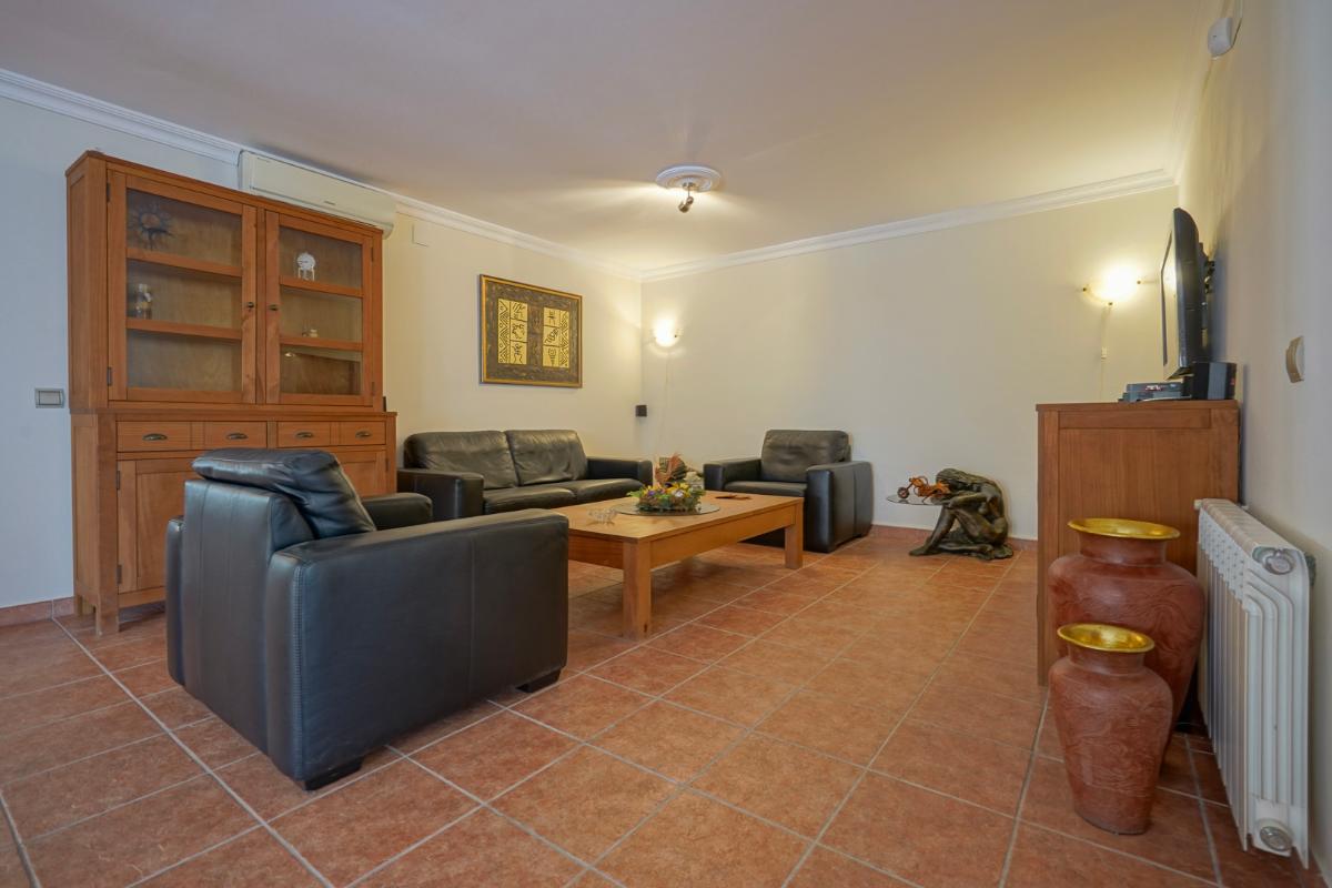 Villa in Altea, Alicante, Spain 4 bedrooms, 400 sq.m. No. 149034