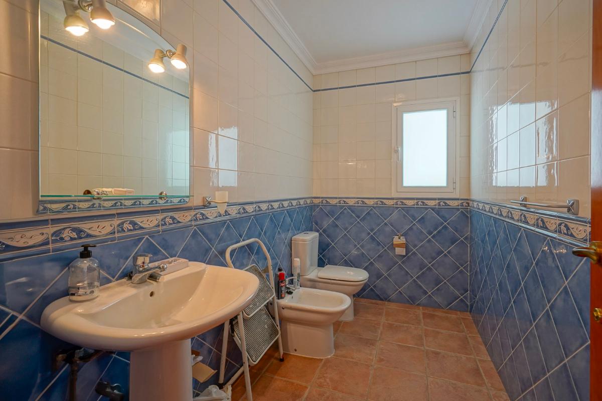 Villa in Altea, Alicante, Spain 4 bedrooms, 400 sq.m. No. 149034