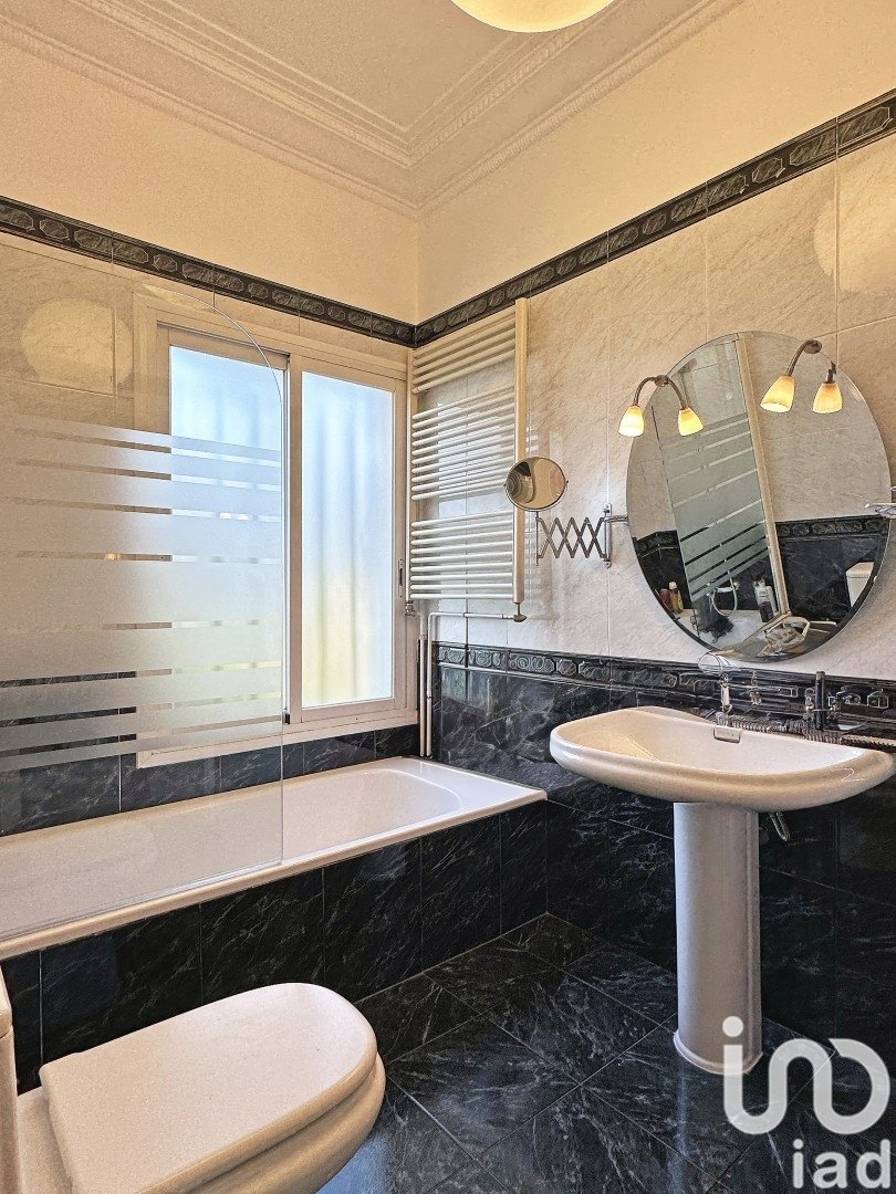 House à Barcelona, Espagne 5 chambres, 817 m2 No. 153773