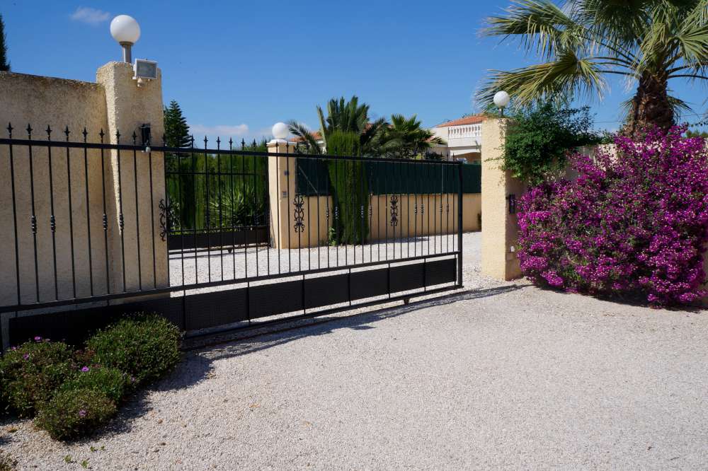 Finca i Catral, Alicante, Spanien 4 sovrum, 235 kvm. Nr. 144771