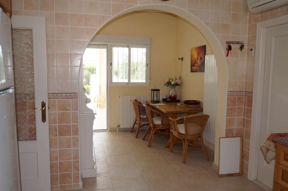 Finca i Catral, Alicante, Spanien 4 sovrum, 235 kvm. Nr. 144771