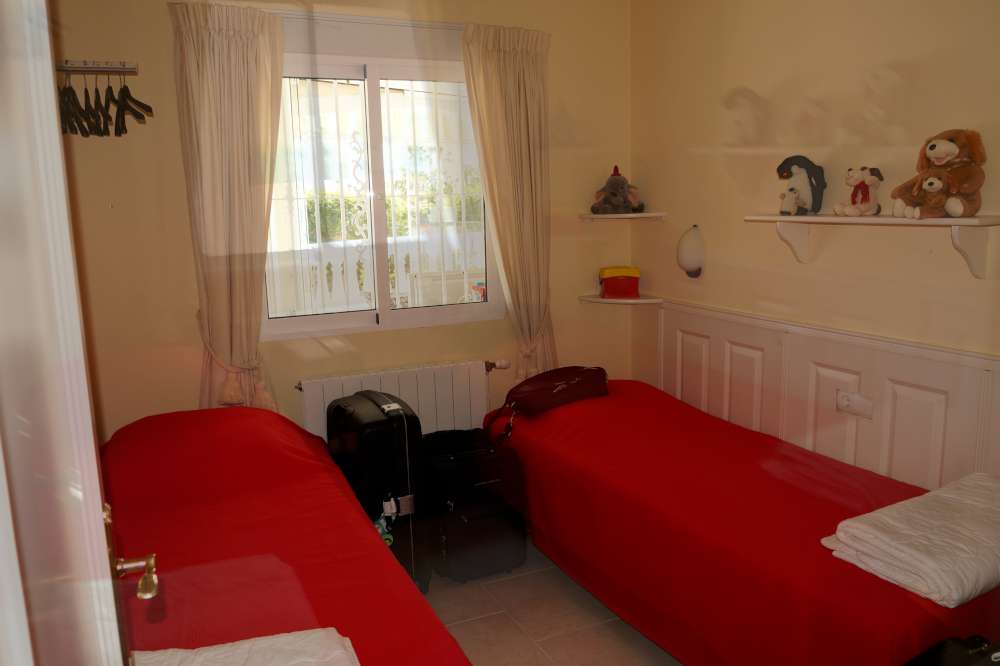Finca i Catral, Alicante, Spanien 4 sovrum, 235 kvm. Nr. 144771