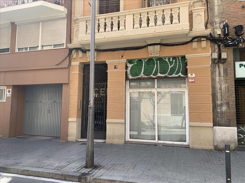 Veikals Barcelona, Spānijā 31 m2 Nr. 191576