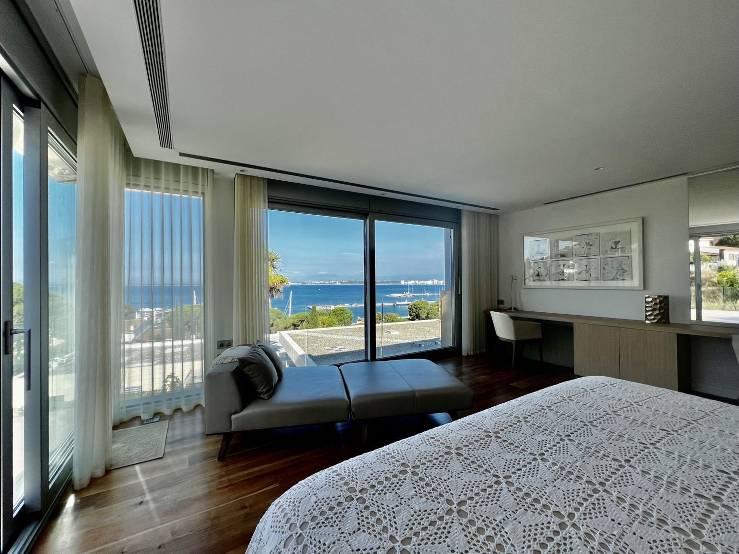 Casa in Spagna 6 camere da letto, 858 mq. N° 160734