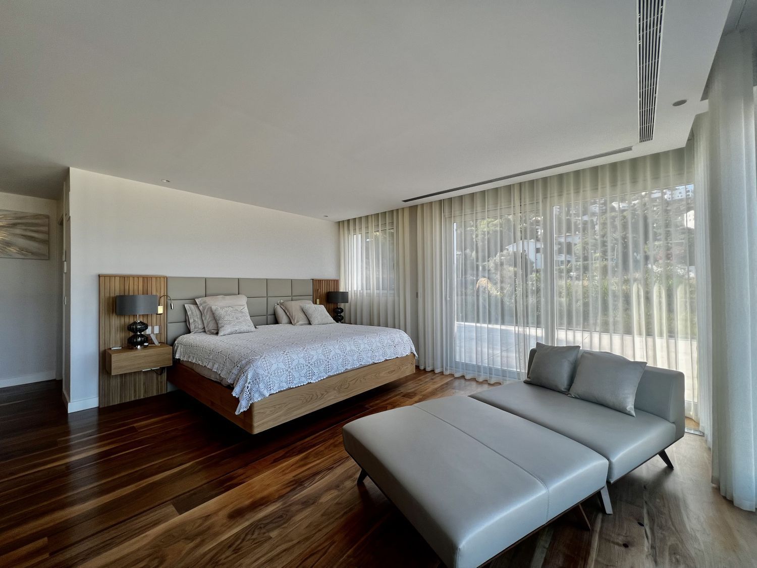 Casa in Spagna 6 camere da letto, 858 mq. N° 160734