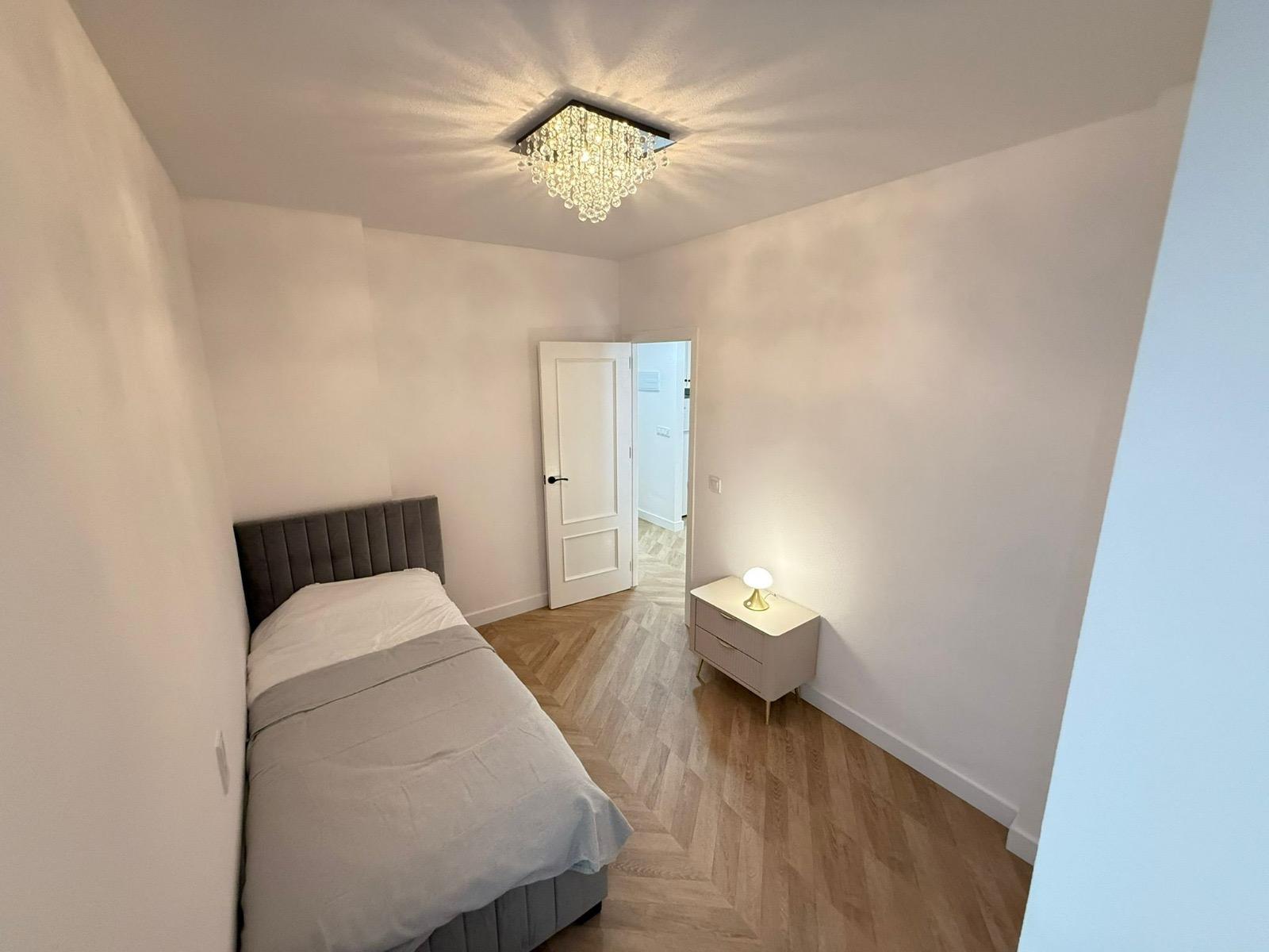 Appartamento a Torrevieja, Alicante, Spagna 2 camere da letto, 55 mq. N° 184394