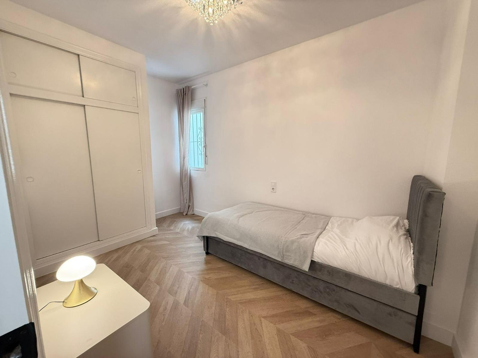 Appartamento a Torrevieja, Alicante, Spagna 2 camere da letto, 55 mq. N° 184394