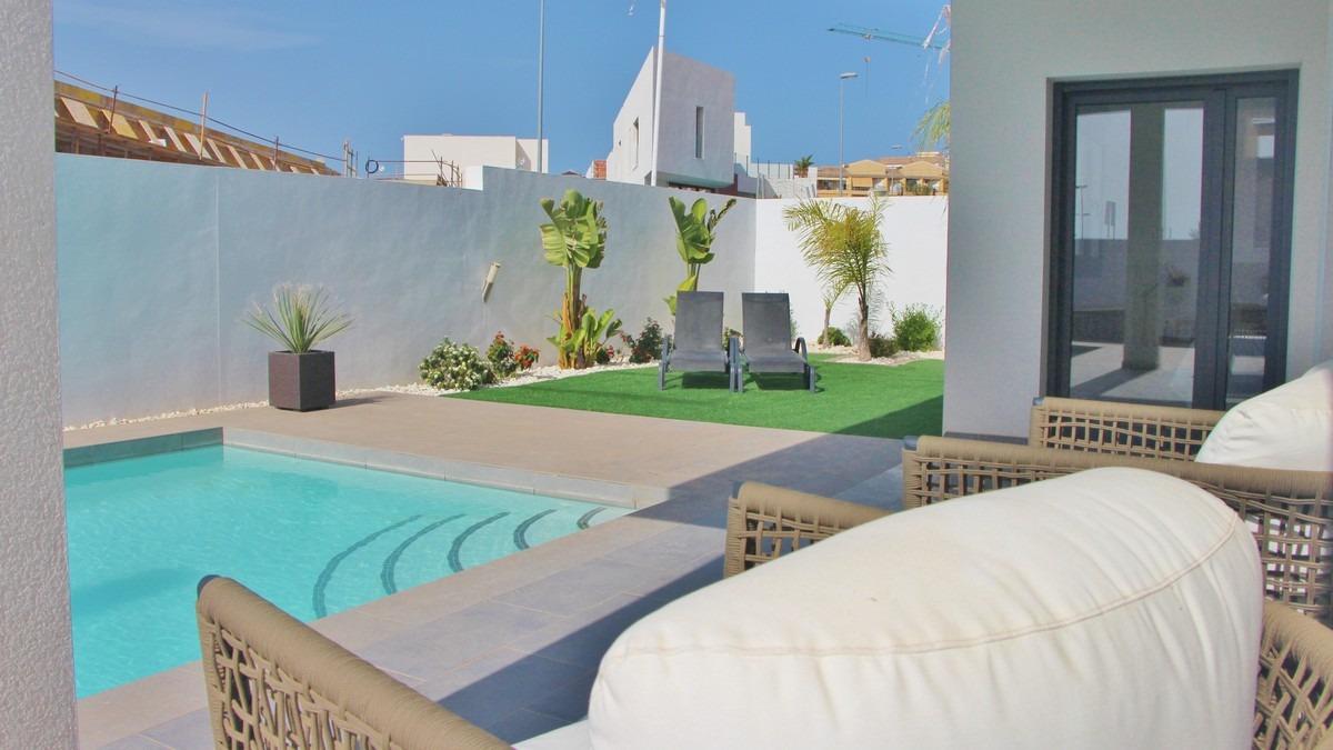 Villa Rafal, Alicante, Spānijā 3 istabas, 120 m2 Nr. 151684