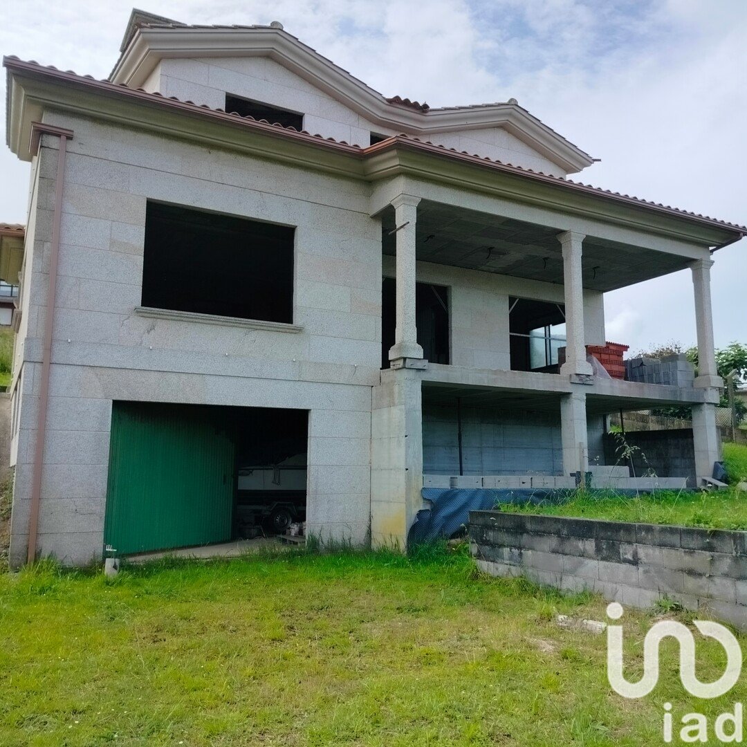 Сasa en Nigrán, Pontevedra, España 4 dormitorios, 300 m2 No. 154247