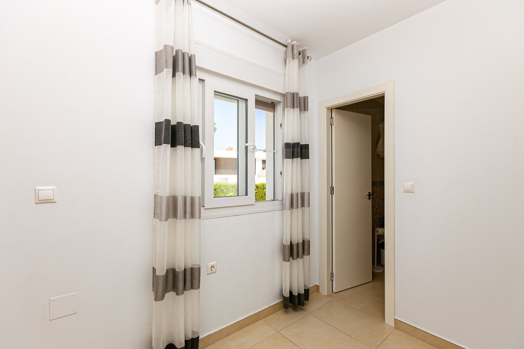 Villa a San Fulgencio, Alicante, Spagna 143 mq. N° 165986
