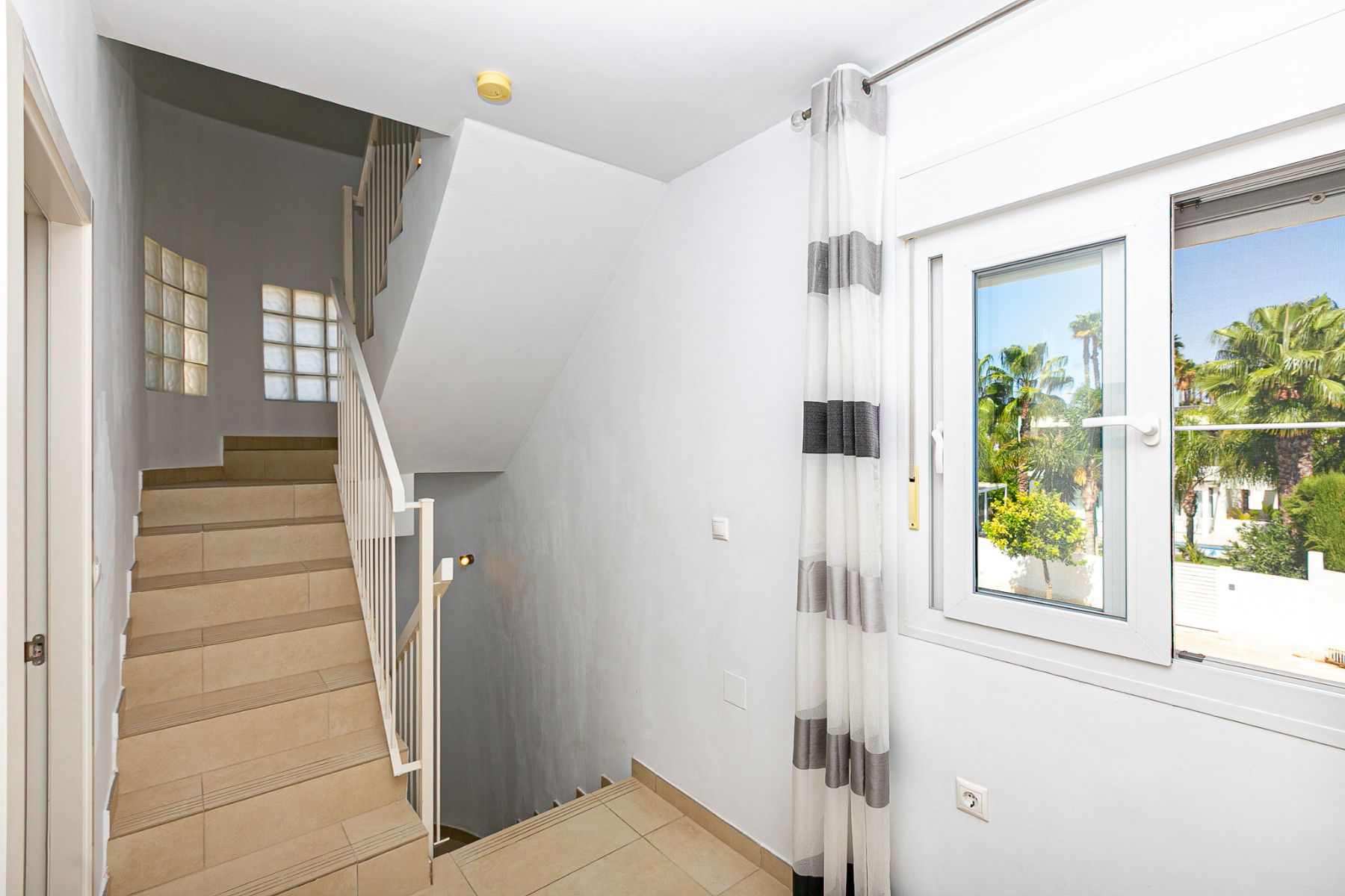Villa a San Fulgencio, Alicante, Spagna 143 mq. N° 165986