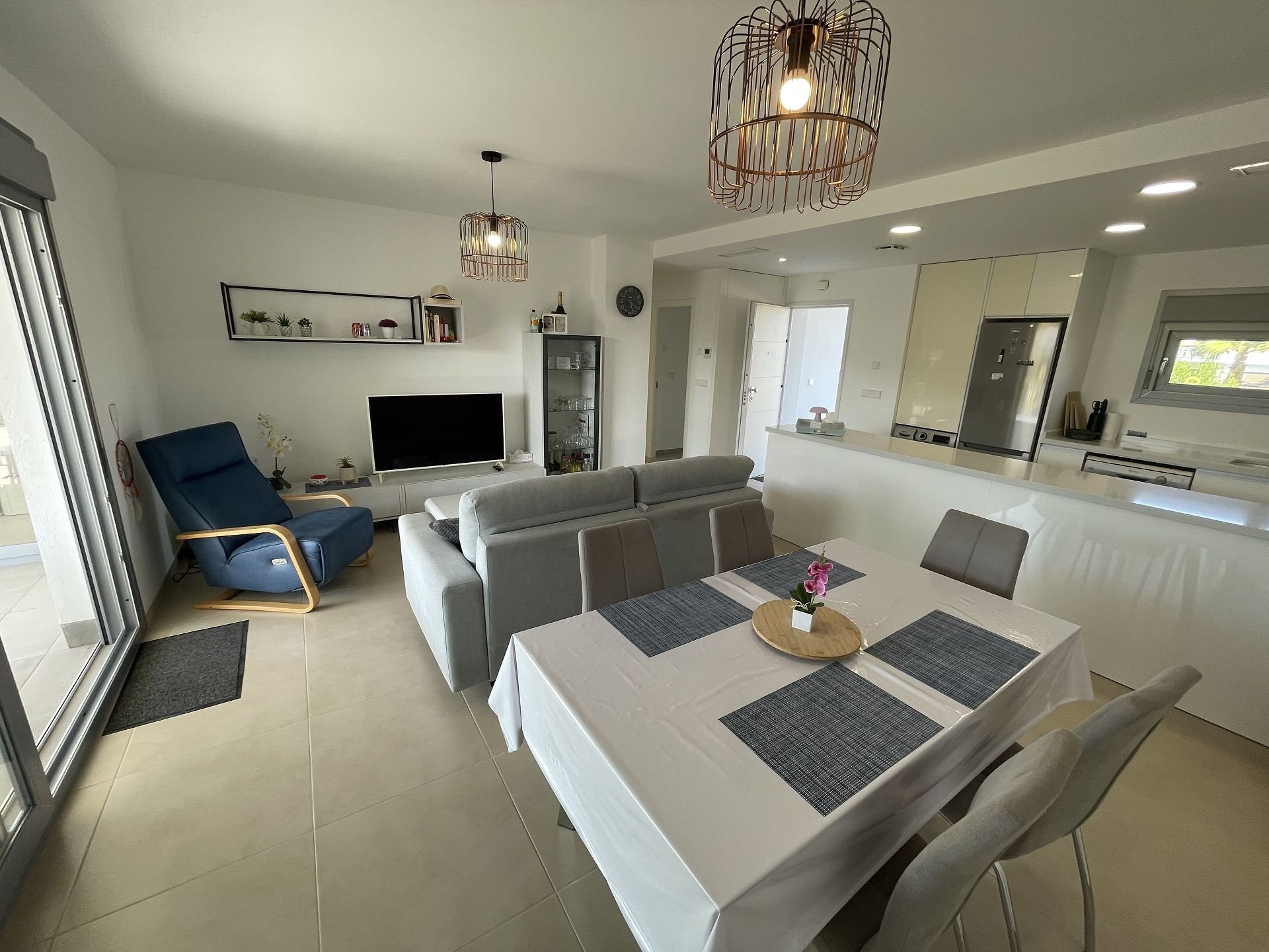 Huoneisto Alicante, Espanja 2 makuuhuonetta, 79 m2 No. 196455