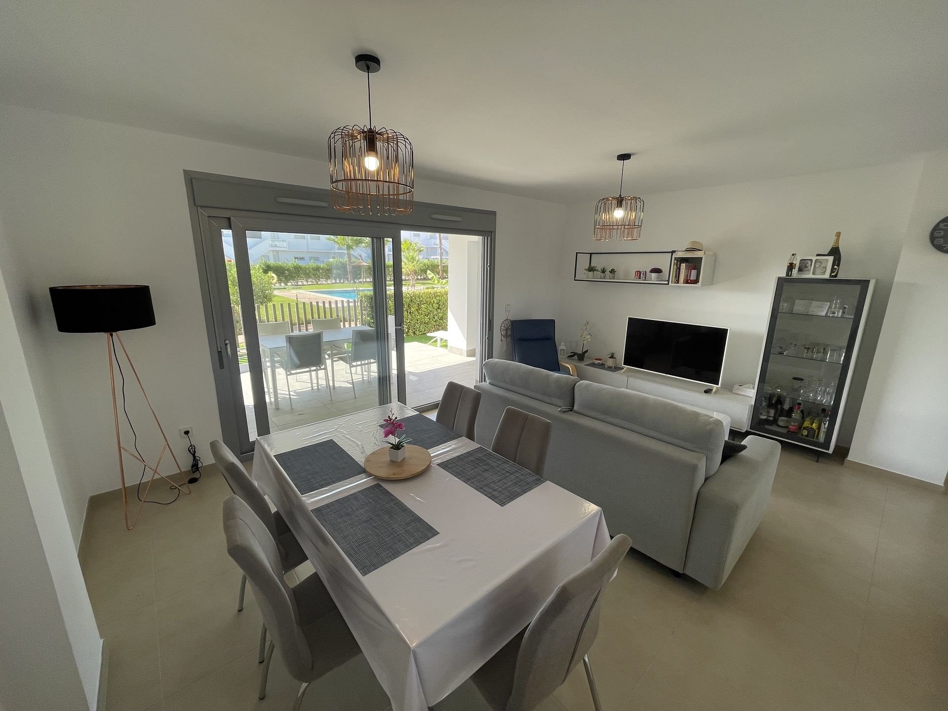 Huoneisto Alicante, Espanja 2 makuuhuonetta, 79 m2 No. 196455