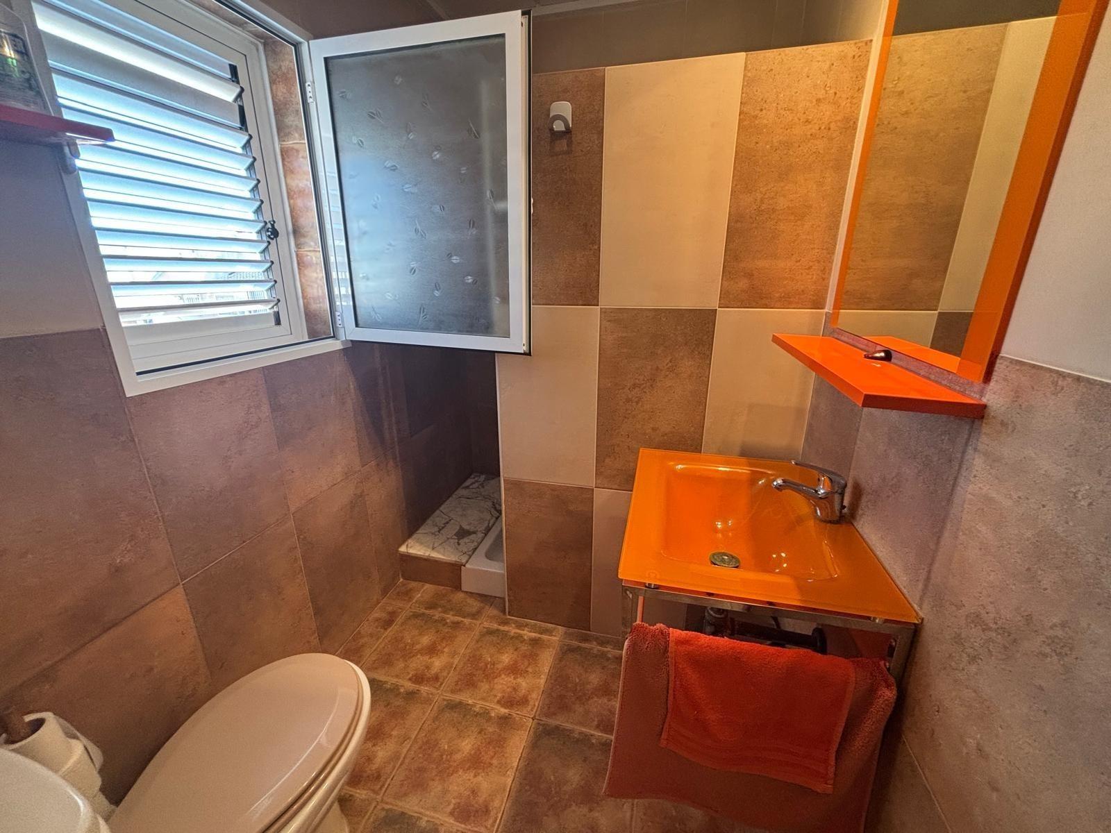 Duplex in Torrevieja, Alicante, Spain 4 bedrooms, 106 sq.m. No. 181802