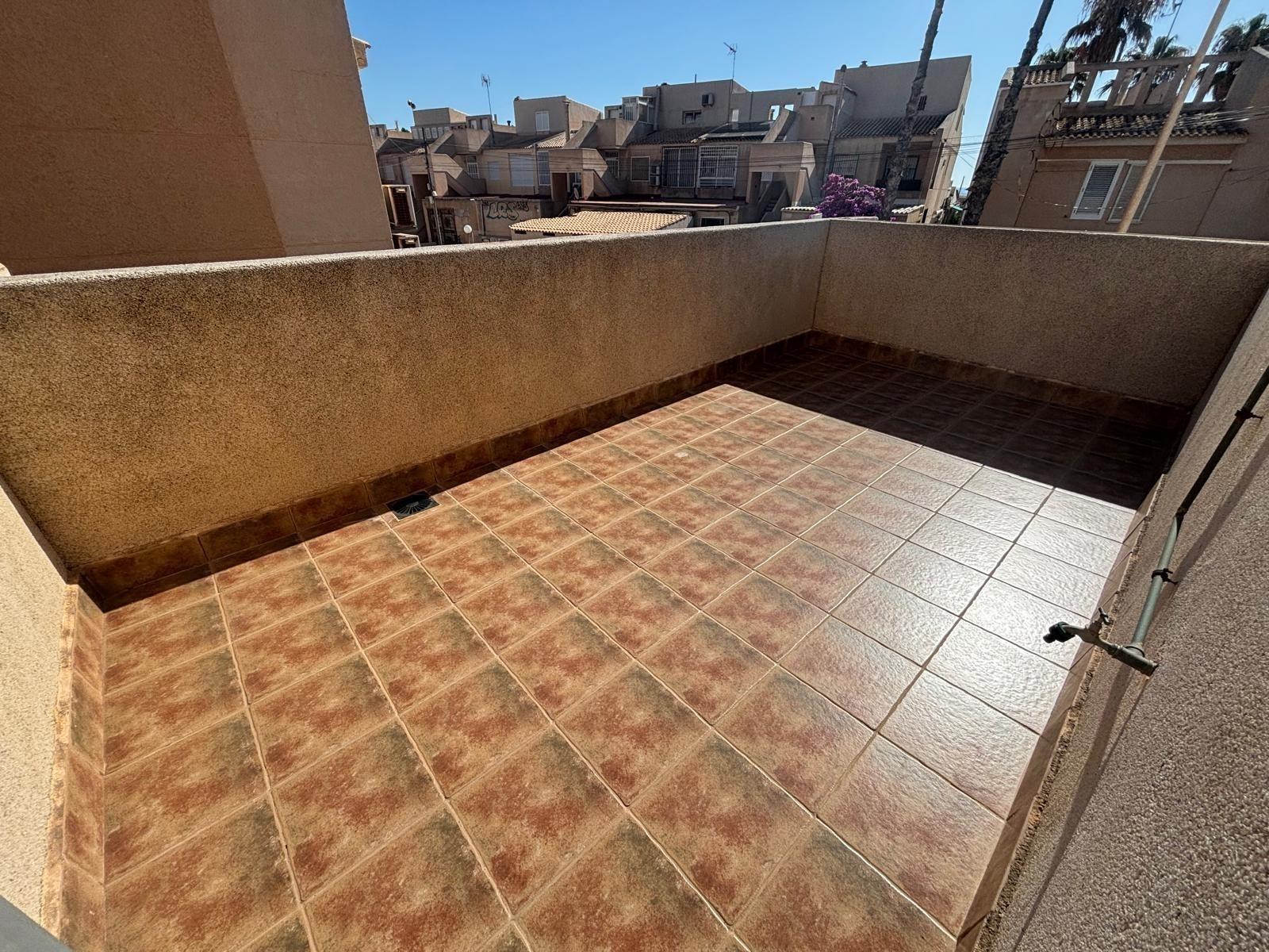Duplex in Torrevieja, Alicante, Spain 4 bedrooms, 106 sq.m. No. 181802