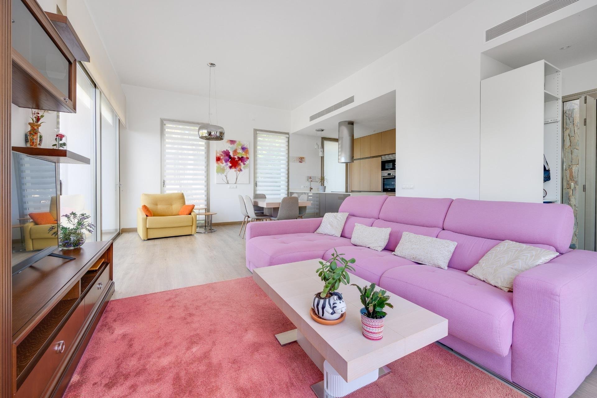 Apartamento en San Miguel de Salinas, Alicante, España 4 dormitorios, 154 m2 No. 181805