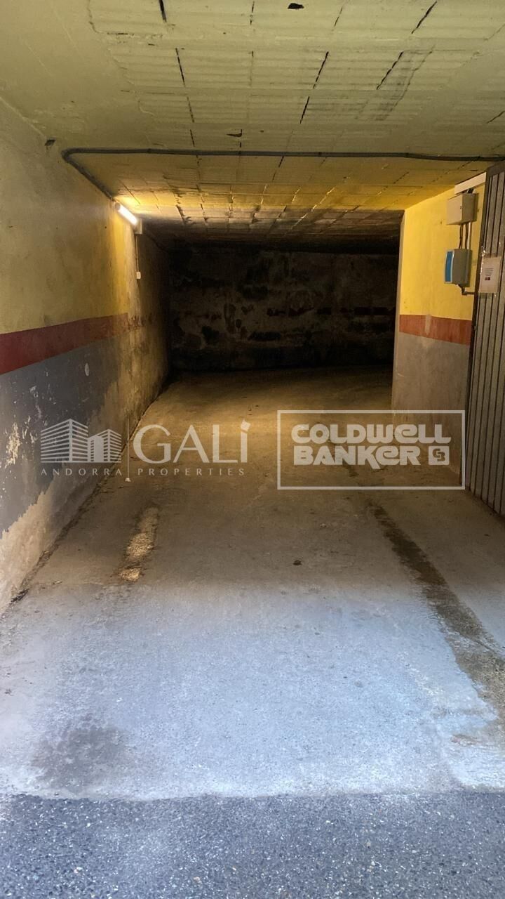 Parkings Principado De Andorra (Ninguna Poblacion Tiene C.P.), Lleida, Spānijā 12 m2 Nr. 160517