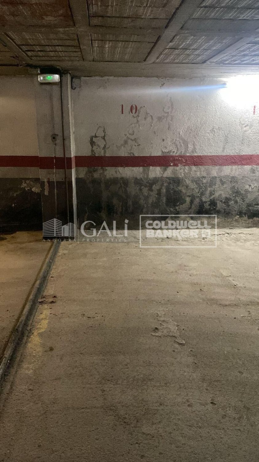 Parkings Principado De Andorra (Ninguna Poblacion Tiene C.P.), Lleida, Spānijā 12 m2 Nr. 160517