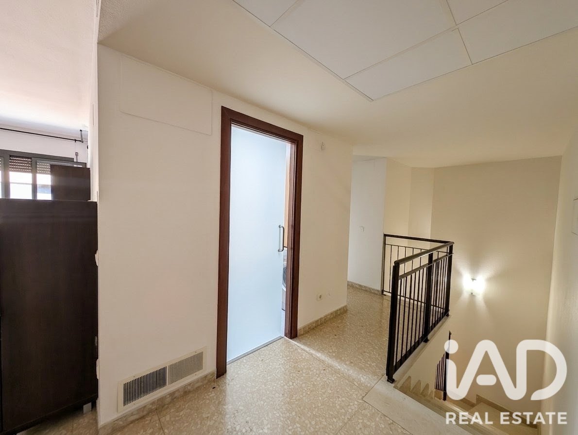 Duplex in Tortosa, Tarragona, Spain 4 bedrooms, 143 sq.m. No. 187594