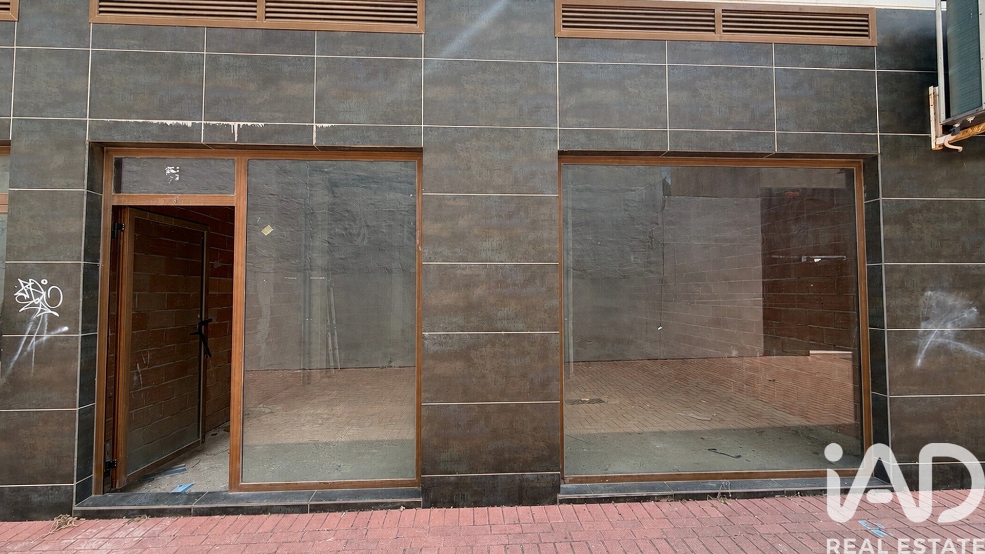 Propiedad comercial en Els Poblets, Alicante, España 1 dormitorio, 98 m2 No. 187597