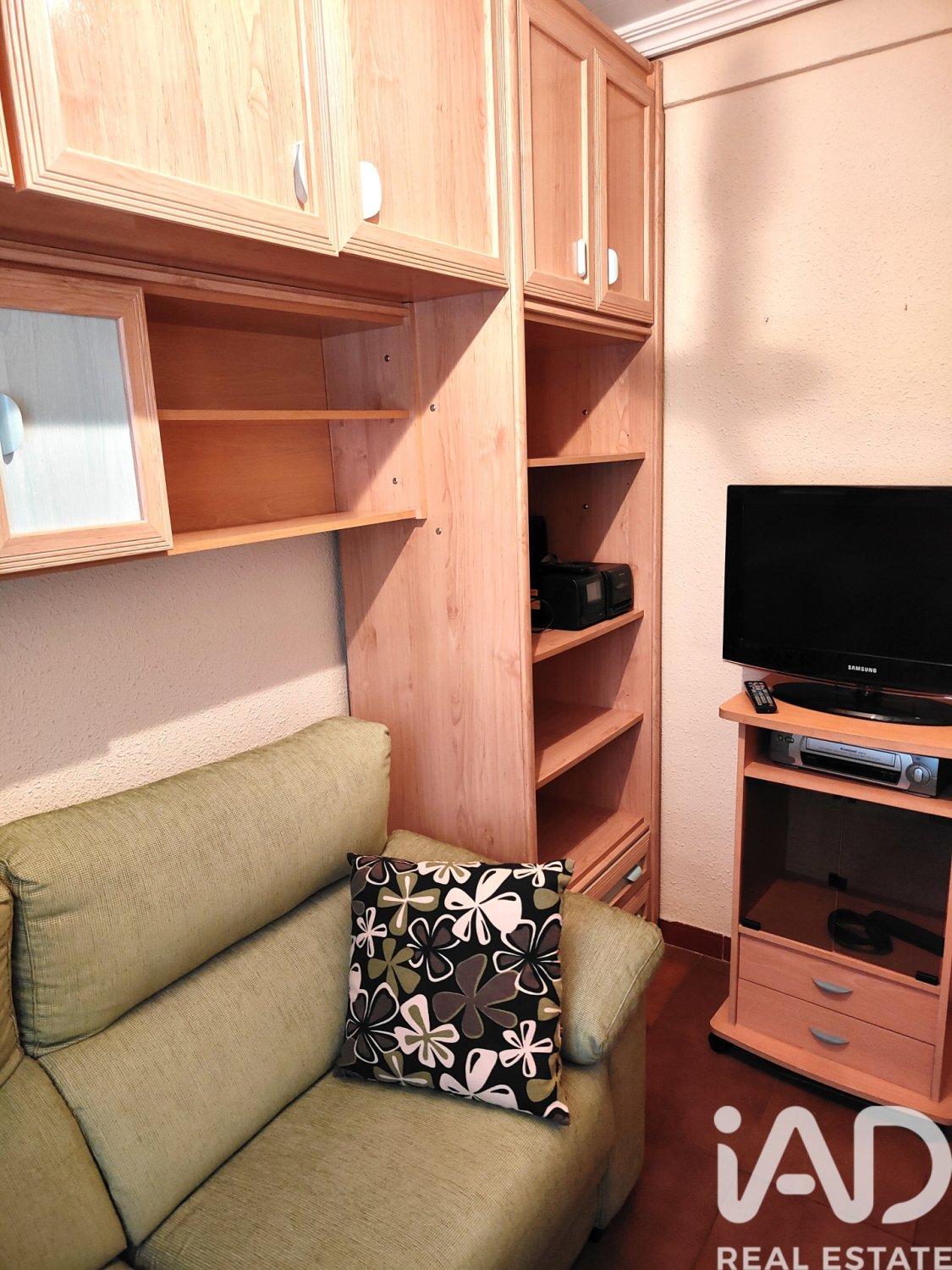 Wohnung in Valladolid, Spanien 3 Schlafzimmer, 61 m2 Nr. 185395