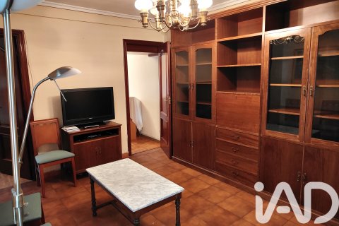 Apartment in Valladolid, Spain 3 bedrooms, 61 sq.m. No. 185395