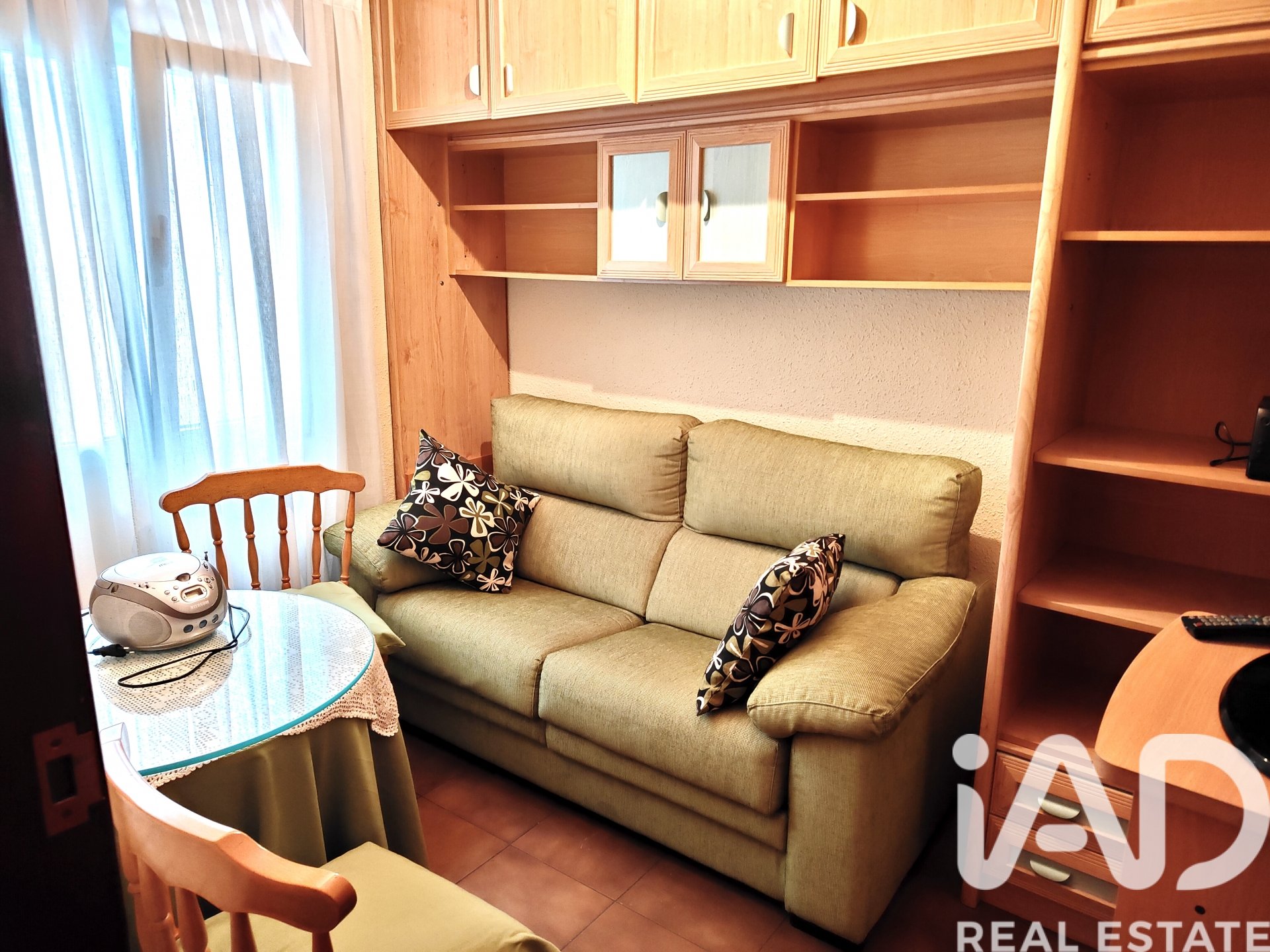 Wohnung in Valladolid, Spanien 3 Schlafzimmer, 61 m2 Nr. 185395