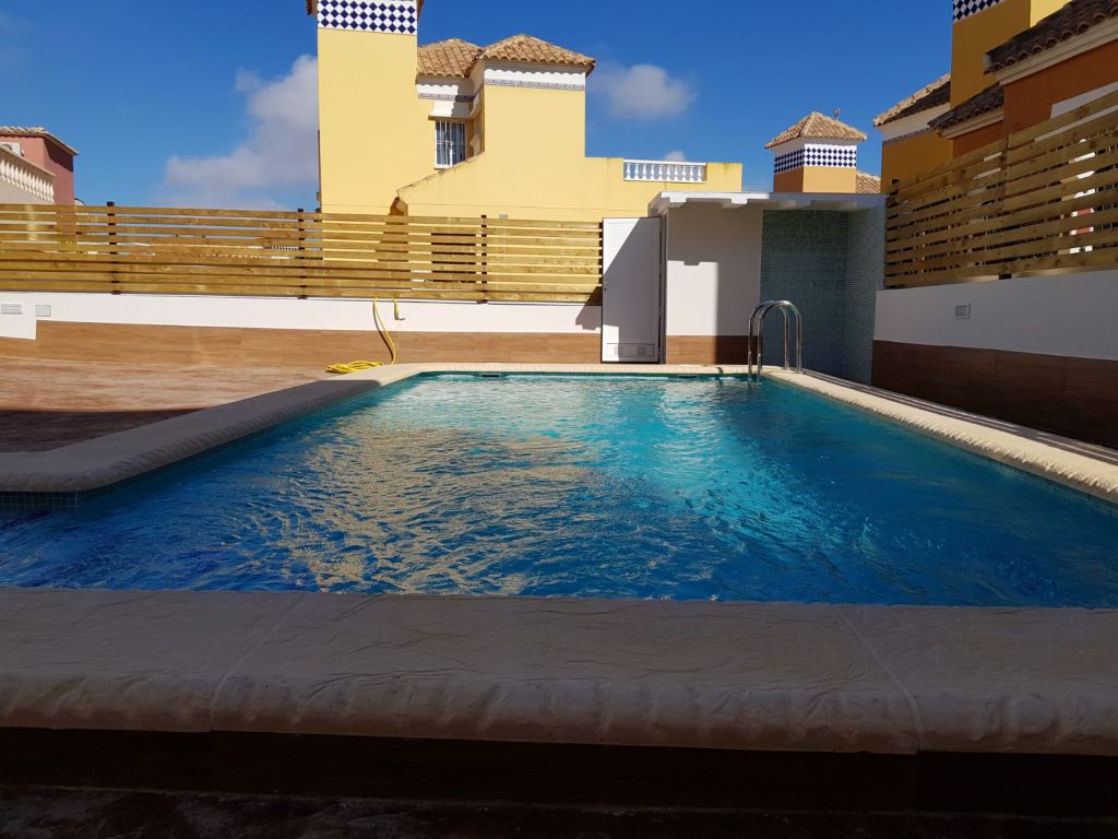 Villa in Villamartin, Alicante, Spain 4 bedrooms, 293 sq.m. No. 81035