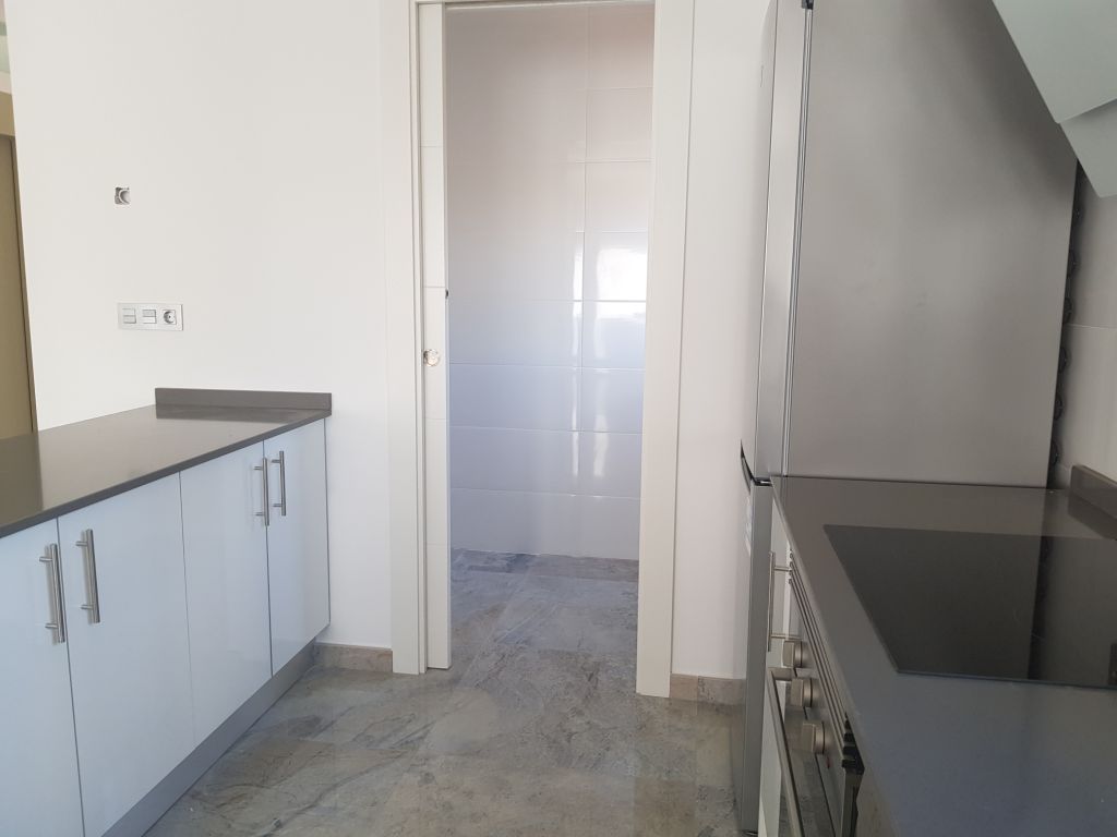 Villa in Villamartin, Alicante, Spain 4 bedrooms, 293 sq.m. No. 81035