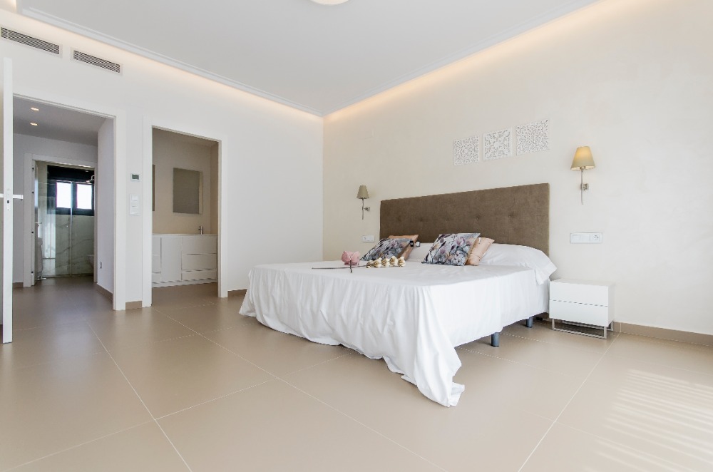 Villa in Dehesa De Campoamor, Alicante, Spain 3 bedrooms,  No. 81029