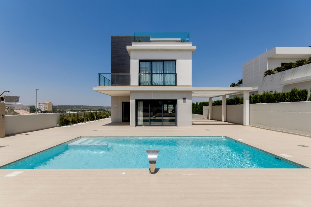 Villa in Dehesa De Campoamor, Alicante, Spain 3 bedrooms,  No. 81029