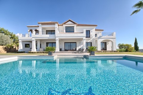 Villa in Benahavis, Malaga, Spain 6 bedrooms, 533 sq.m. No. 71012