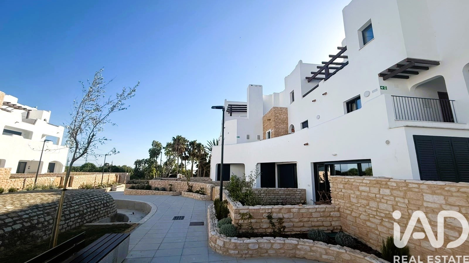 Commercial property à Tarifa, Cadiz, Espagne 70 m2 No. 188382