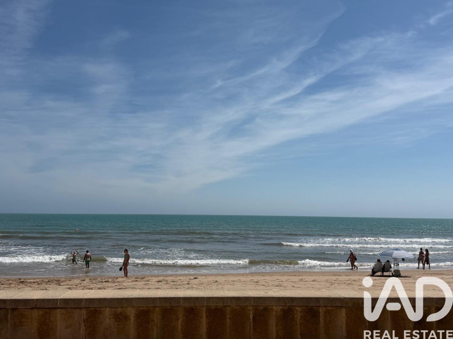 Commercial property in Daimus, Valencia, Spain 2 bedrooms, 163 sq.m. No. 188383