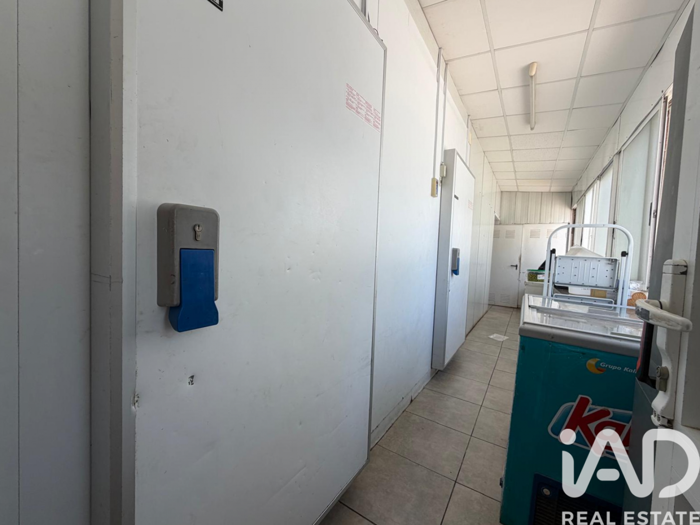 Commercial property in Daimus, Valencia, Spain 2 bedrooms, 163 sq.m. No. 188383