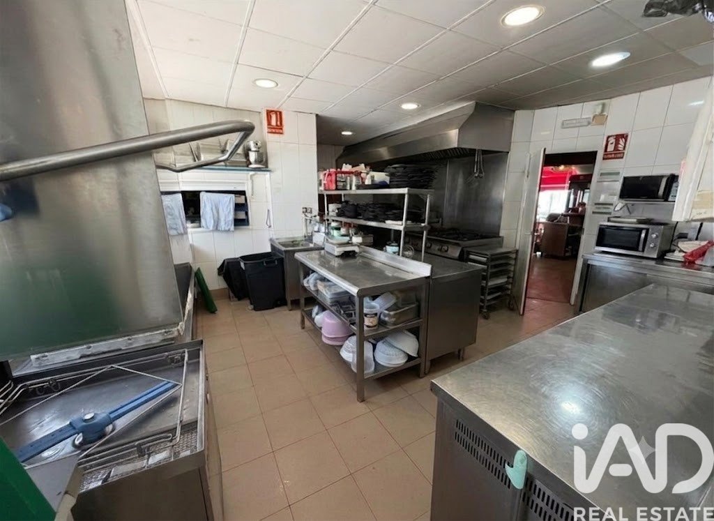 Commercial property in Daimus, Valencia, Spain 2 bedrooms, 163 sq.m. No. 188383