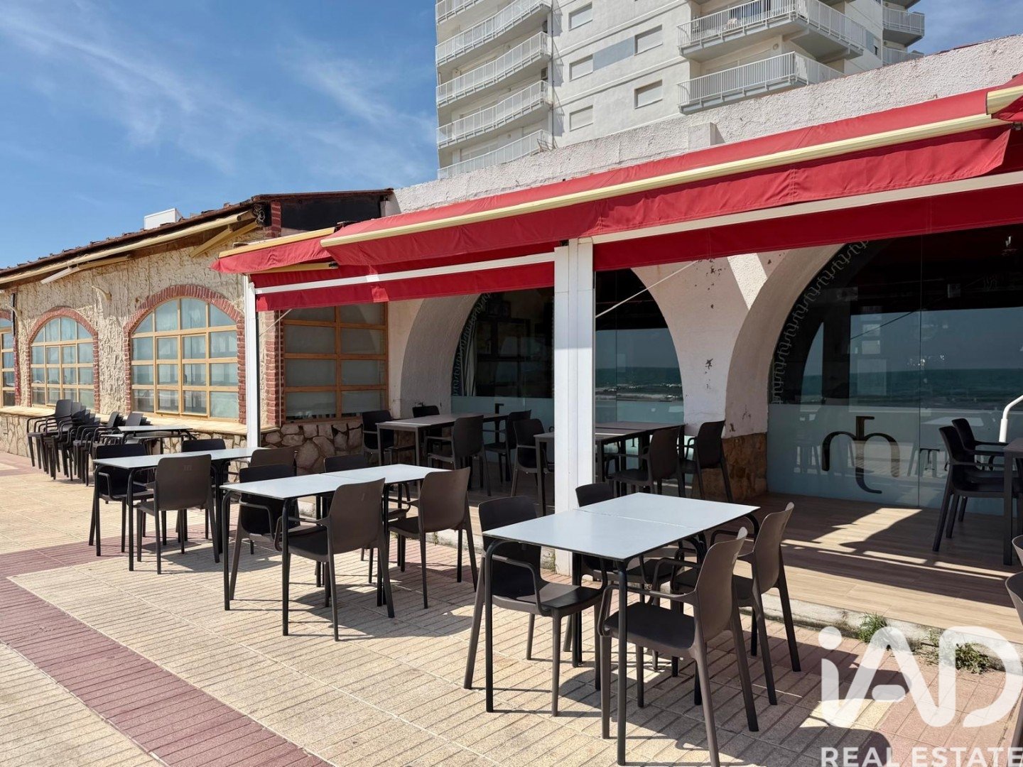 Commercial property in Daimus, Valencia, Spain 2 bedrooms, 163 sq.m. No. 188383