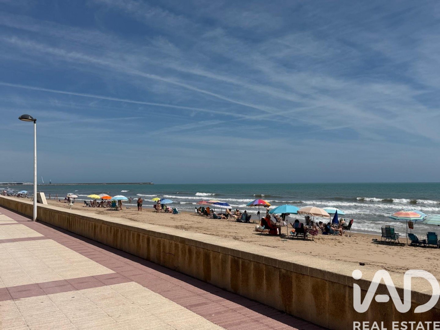 Commercial property in Daimus, Valencia, Spain 2 bedrooms, 163 sq.m. No. 188383