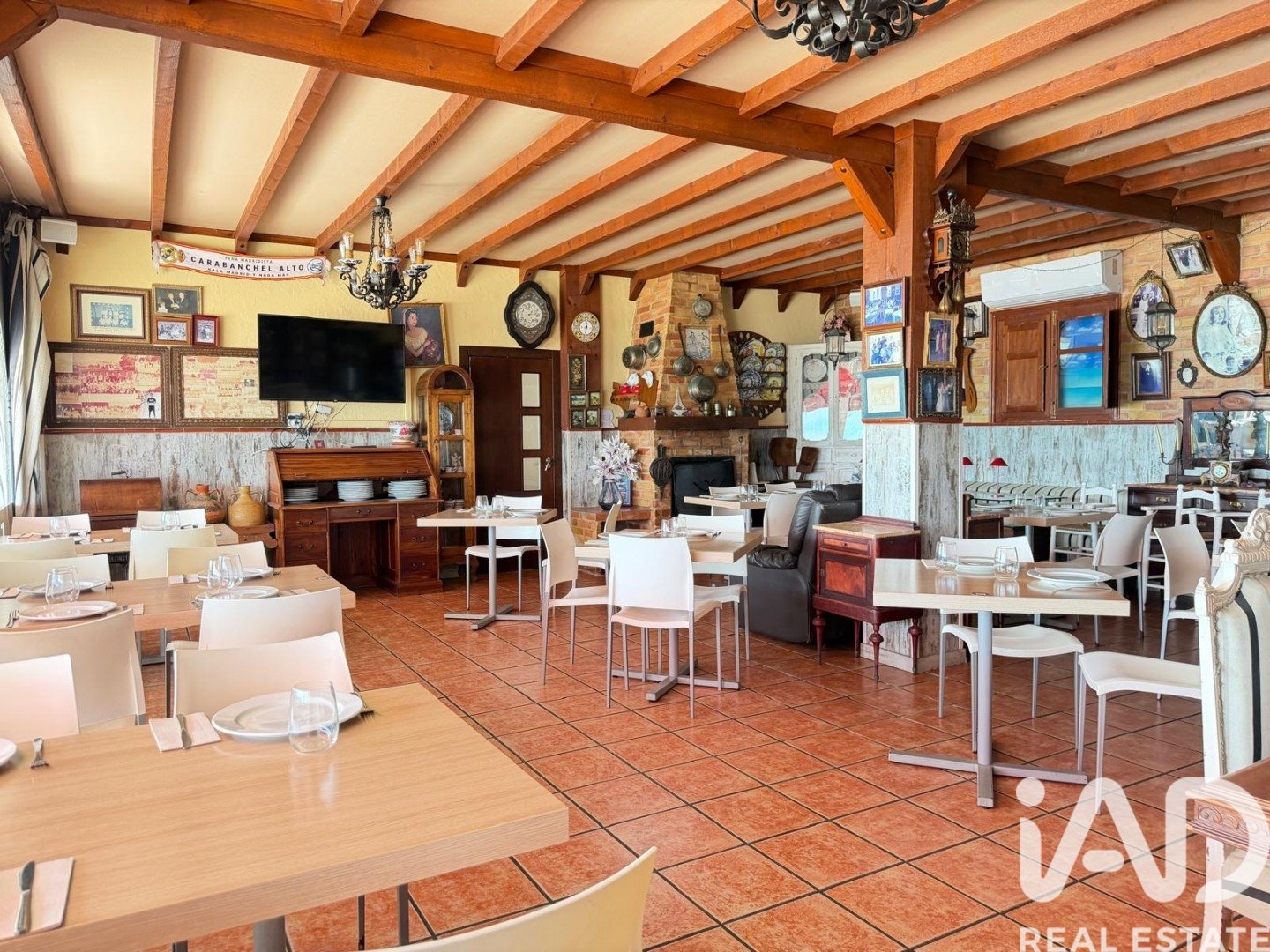 Commercial property in Daimus, Valencia, Spain 2 bedrooms, 163 sq.m. No. 188383
