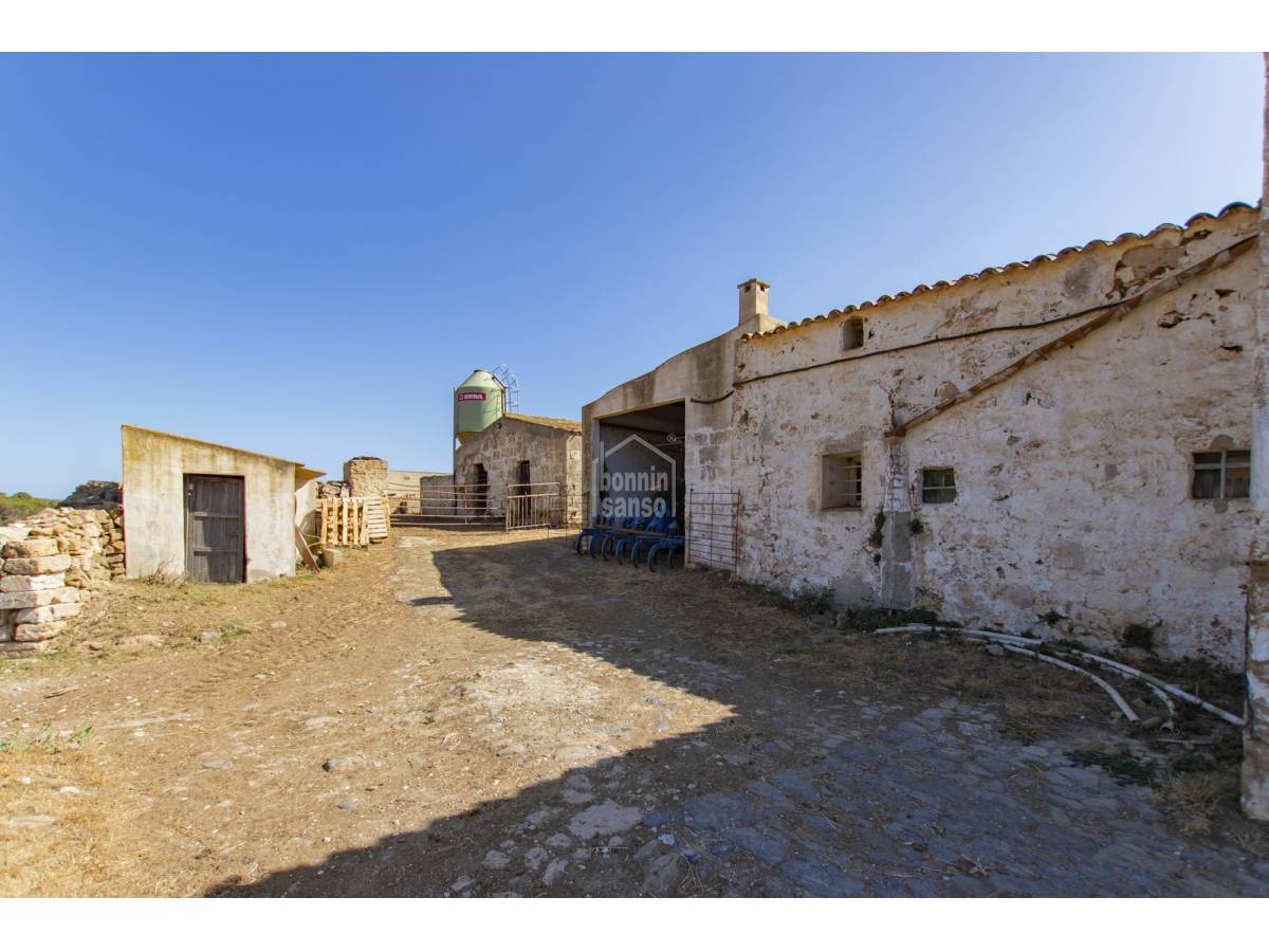 Сasa en Ciutadella De Menorca, Menorca, España 3 dormitorios, 629 m2 No. 110989