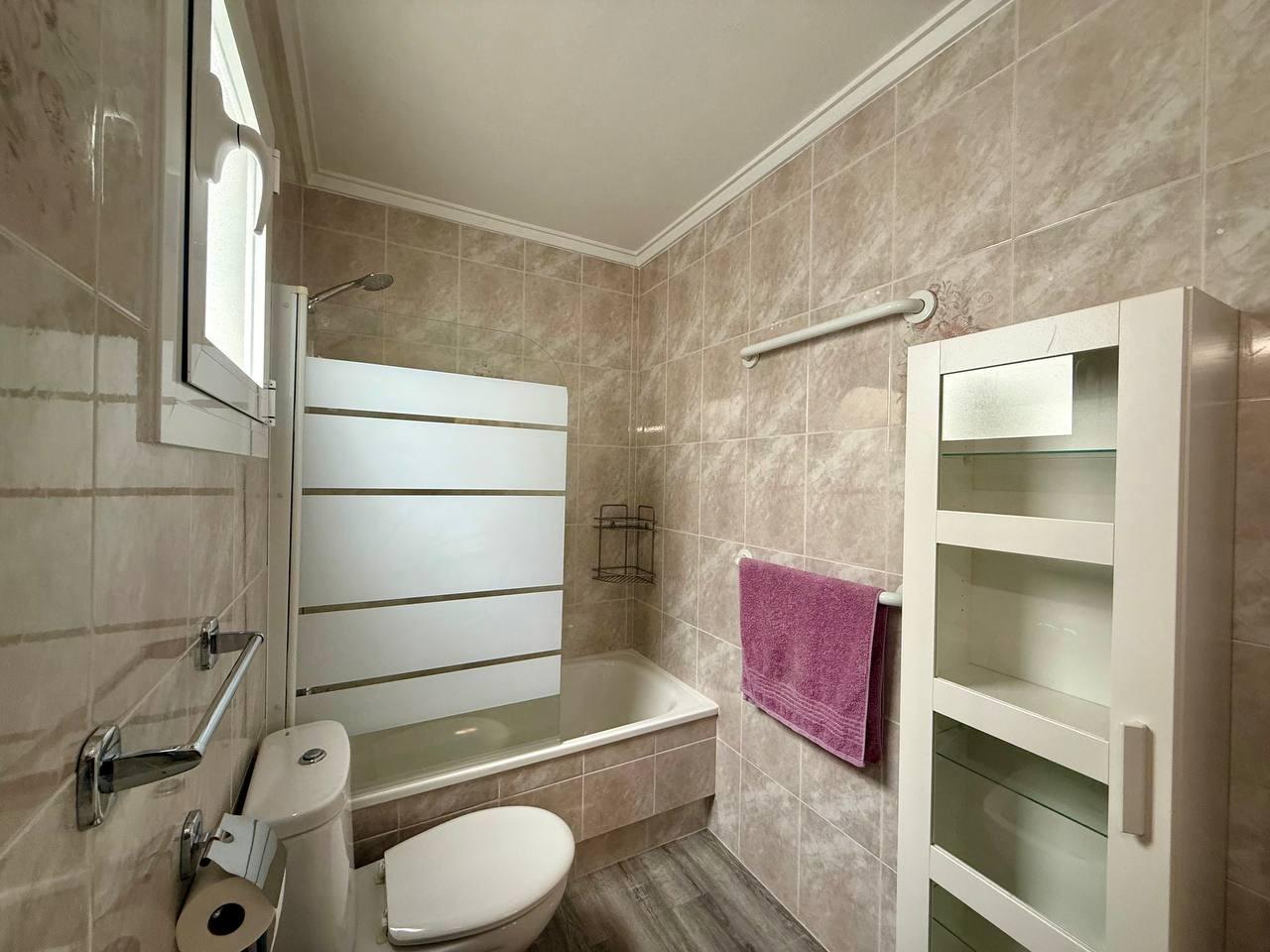 Appartamento a Torrevieja, Alicante, Spagna 1 camera da letto, 48 mq. N° 182940