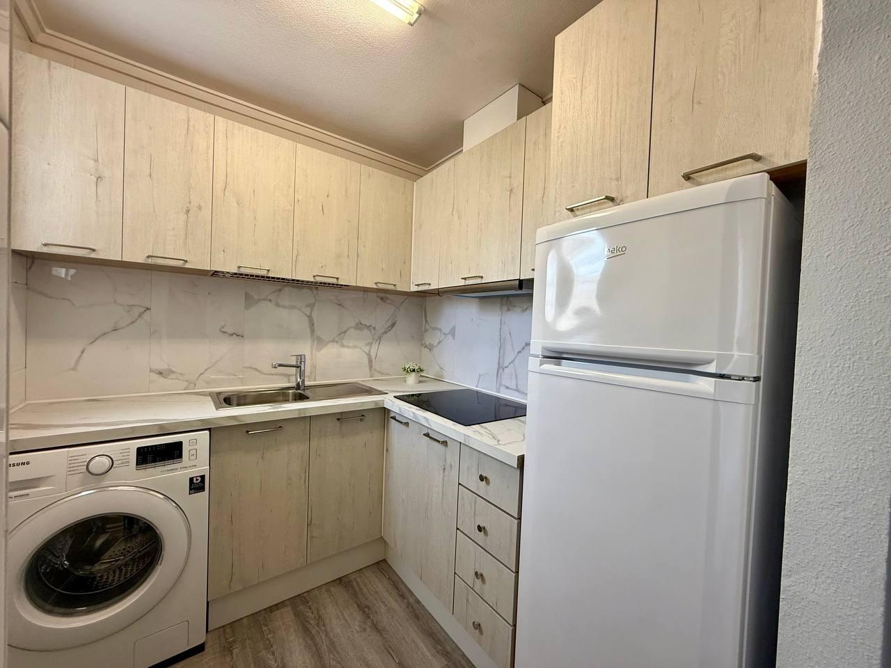 Appartamento a Torrevieja, Alicante, Spagna 1 camera da letto, 48 mq. N° 182940