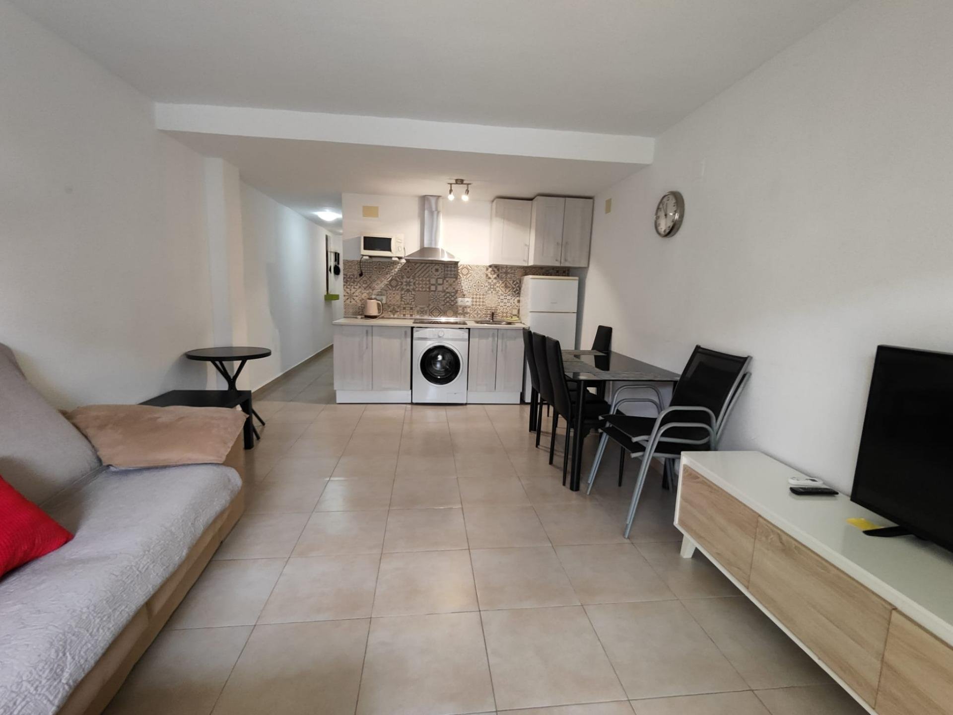 Apartamento en Torrevieja, Alicante, España 1 dormitorio,  No. 182942