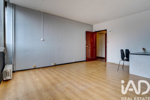 Oficina en Bilbao, Vizcaya, España 2 dormitorios, 34 m2 No. 192139