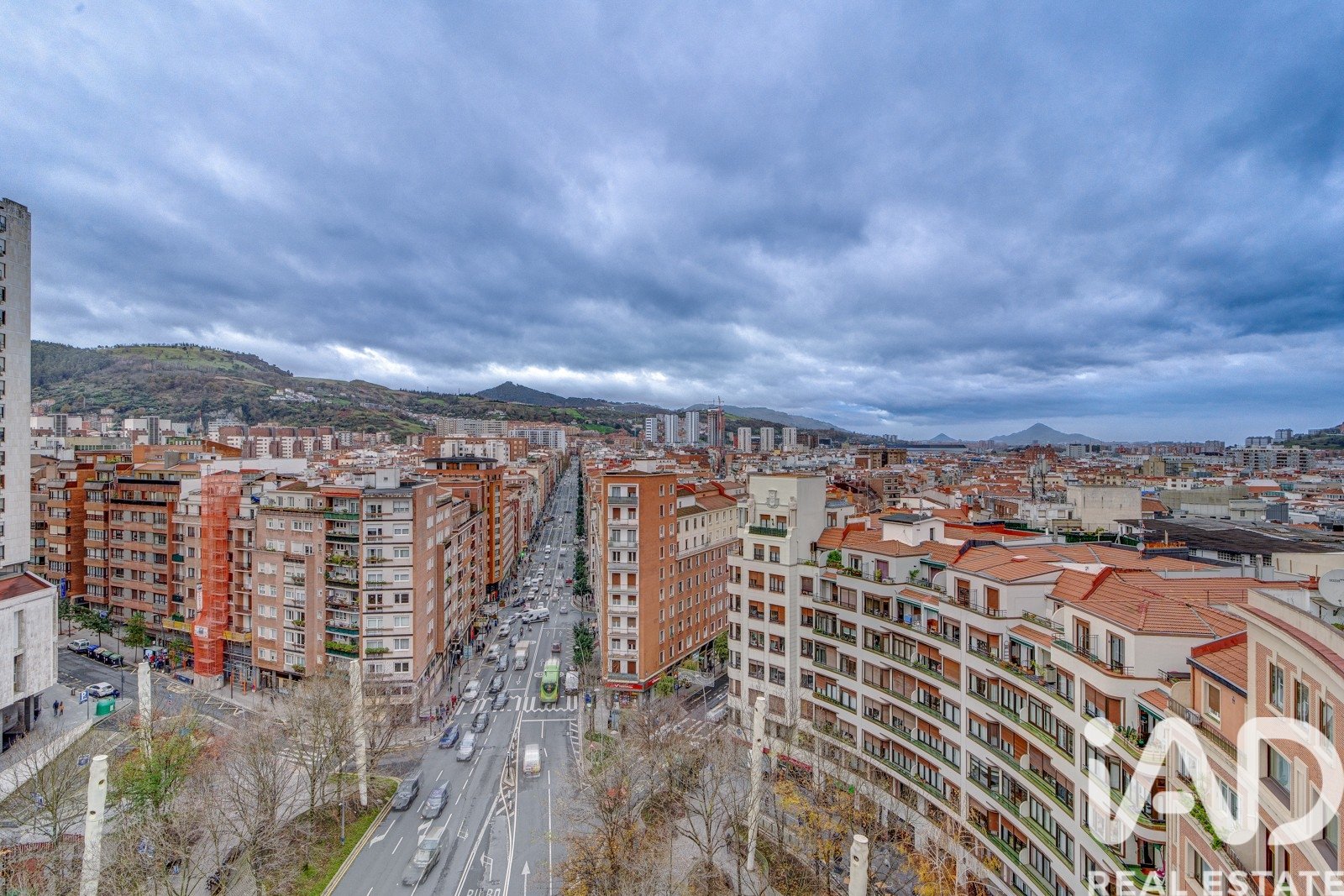 Kontor i Bilbao, Biscay, Spanien 3 sovrum, 53 kvm. Nr. 192141