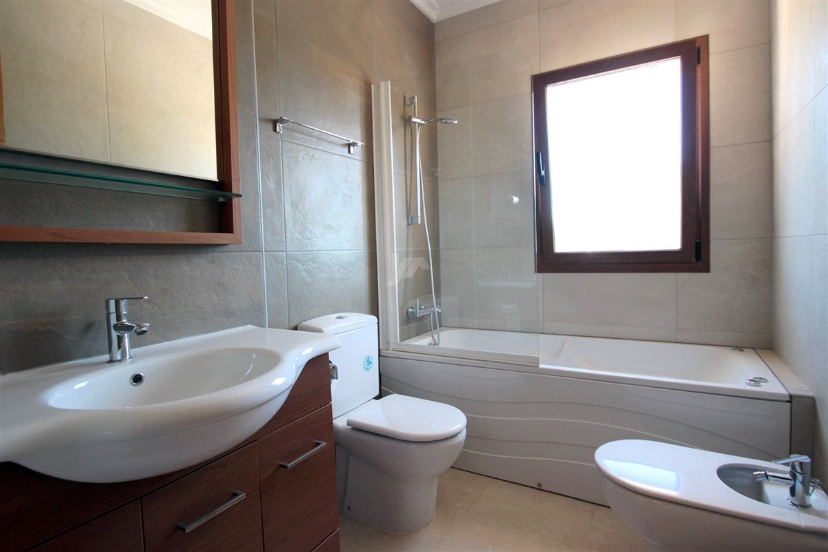 Villa en Teulada, Alicante, España 6 dormitorios, 700 m2 No. 64579