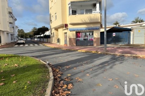 Propiedad comercial en La Antilla, Huelva, España 1 dormitorio, 46 m2 No. 186039