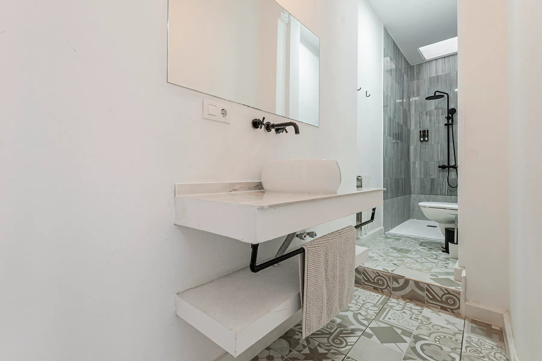 Квартира в Барселона, Испания 3 спальни,  №141134