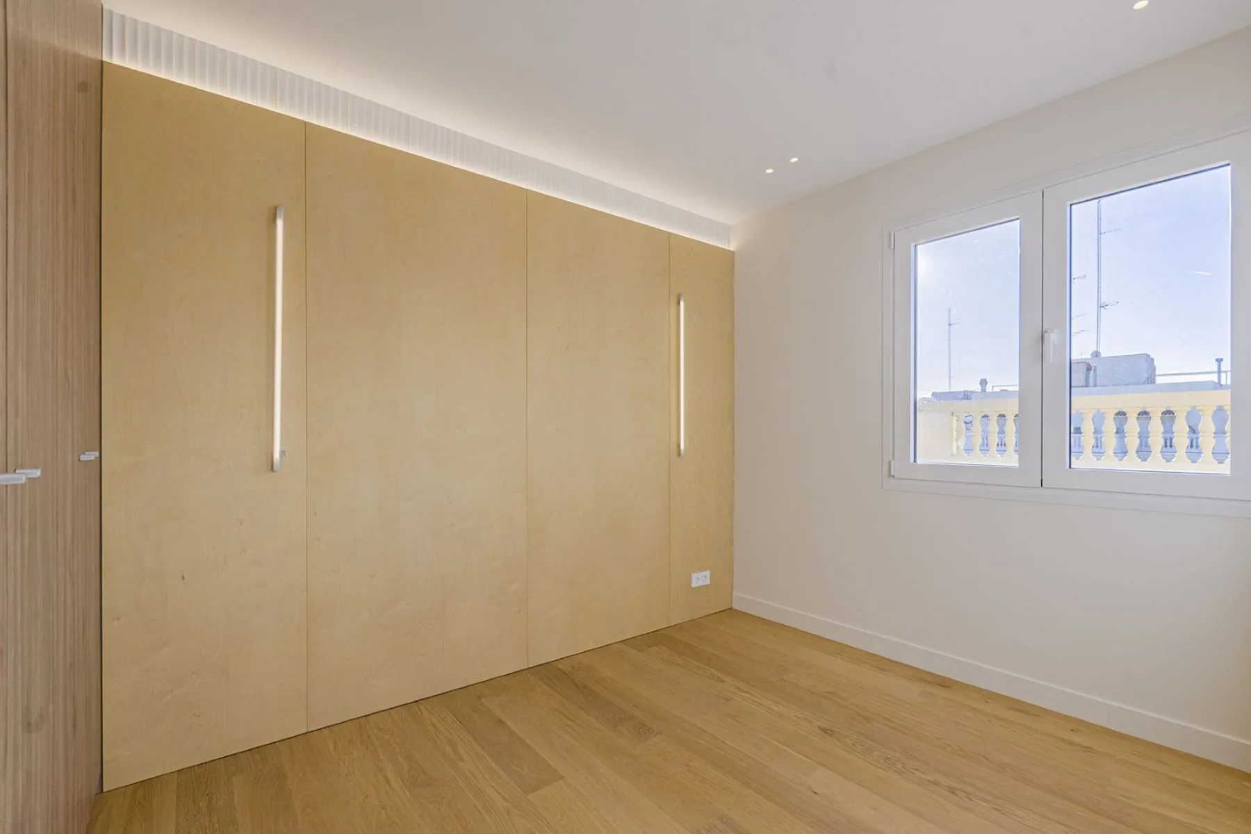 Квартира в Барселона, Испания 4 спальни,  №141135