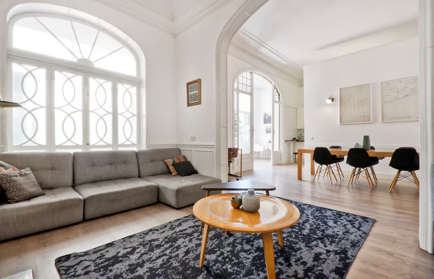 Apartment à Barcelona, Espagne 4 chambres,  No. 141133